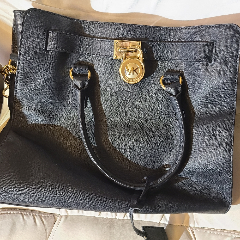 MICHEAL KORS HAMILTON SAFFIANO LEATHER SATCHEL BAG - Picture 2 of 9